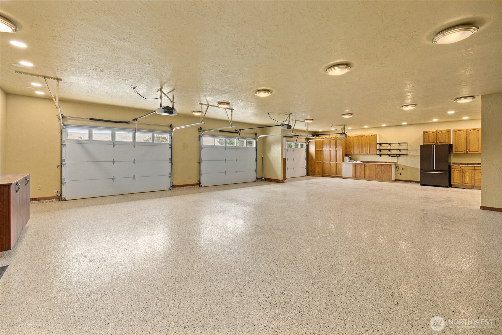 1800 Strande Property Photo 31