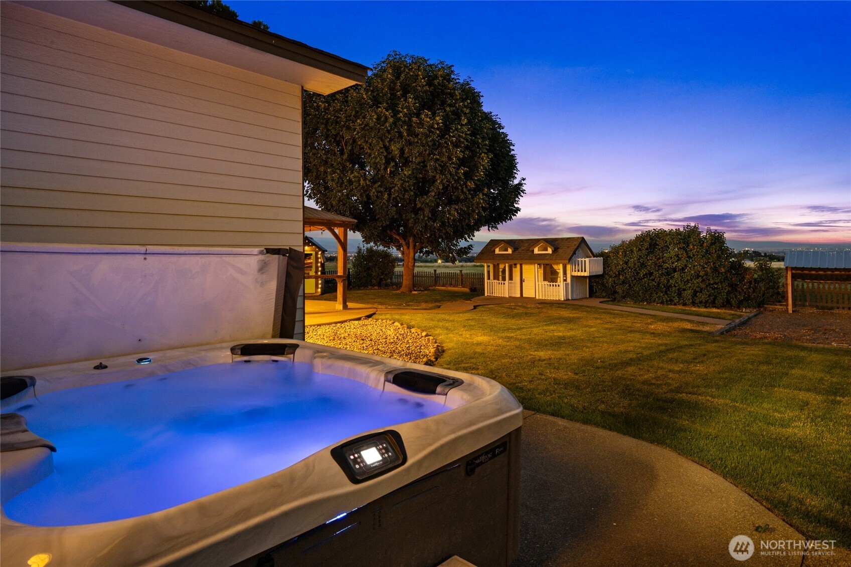 1800 Strande Property Photo 38