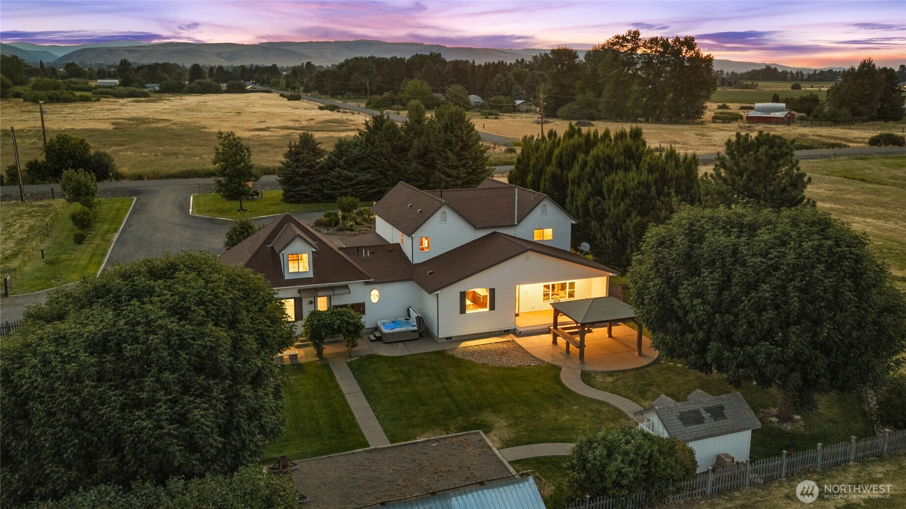 1800 Strande Property Photo 39