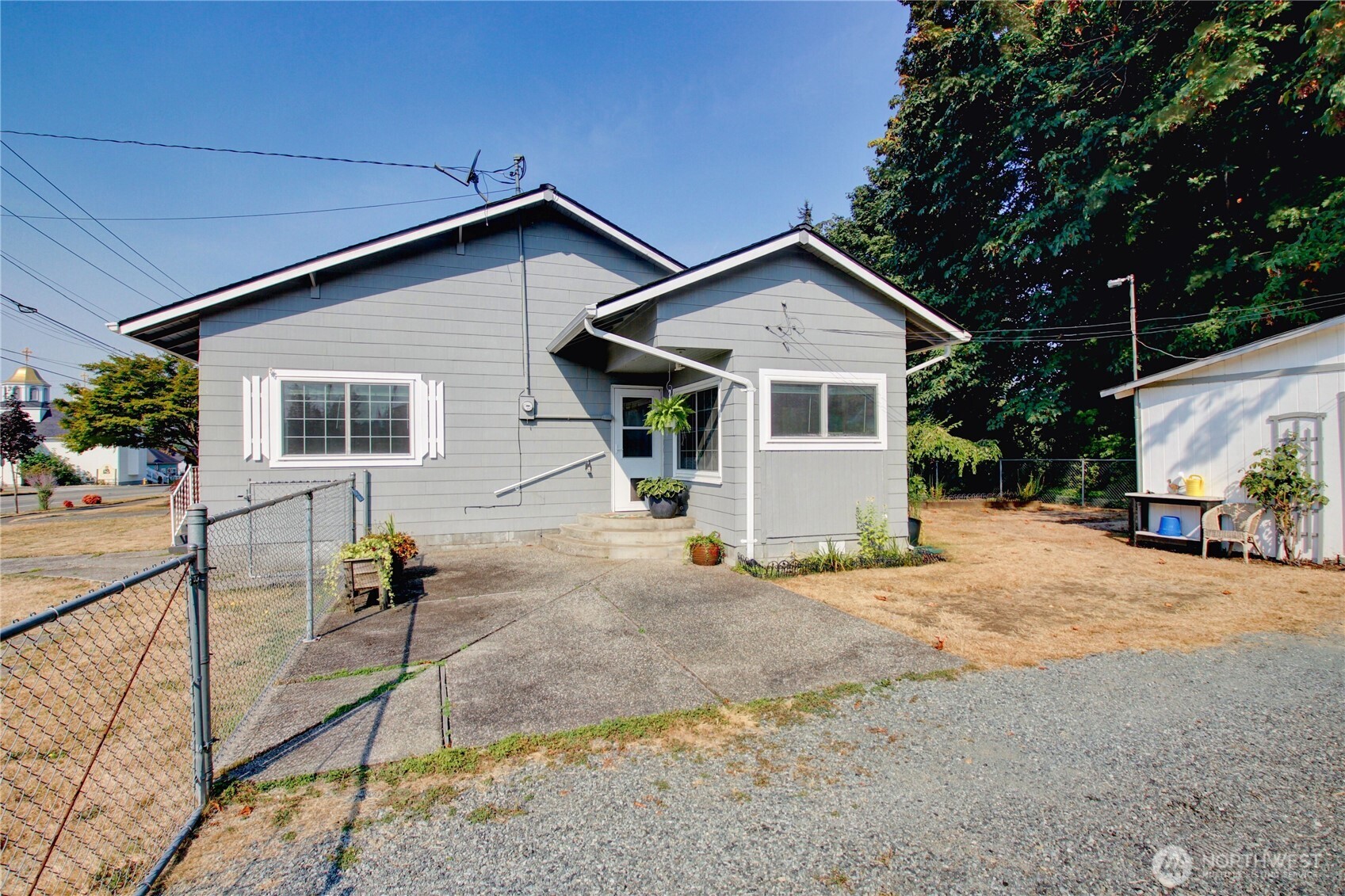 317 E Burke Avenue Property Photo 28