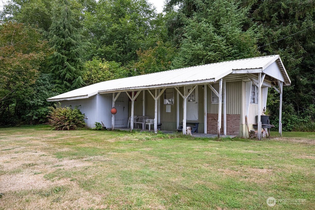 3192 Clearwater Road Property Photo 30