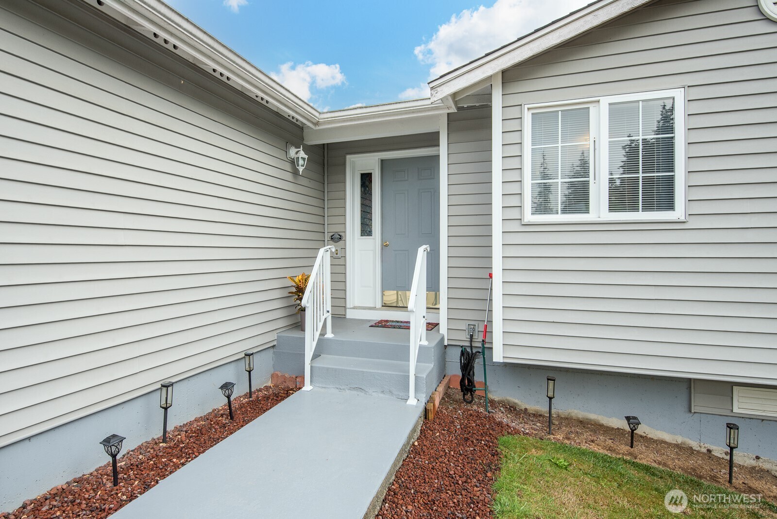 27215 Manor Place Property Photo 1
