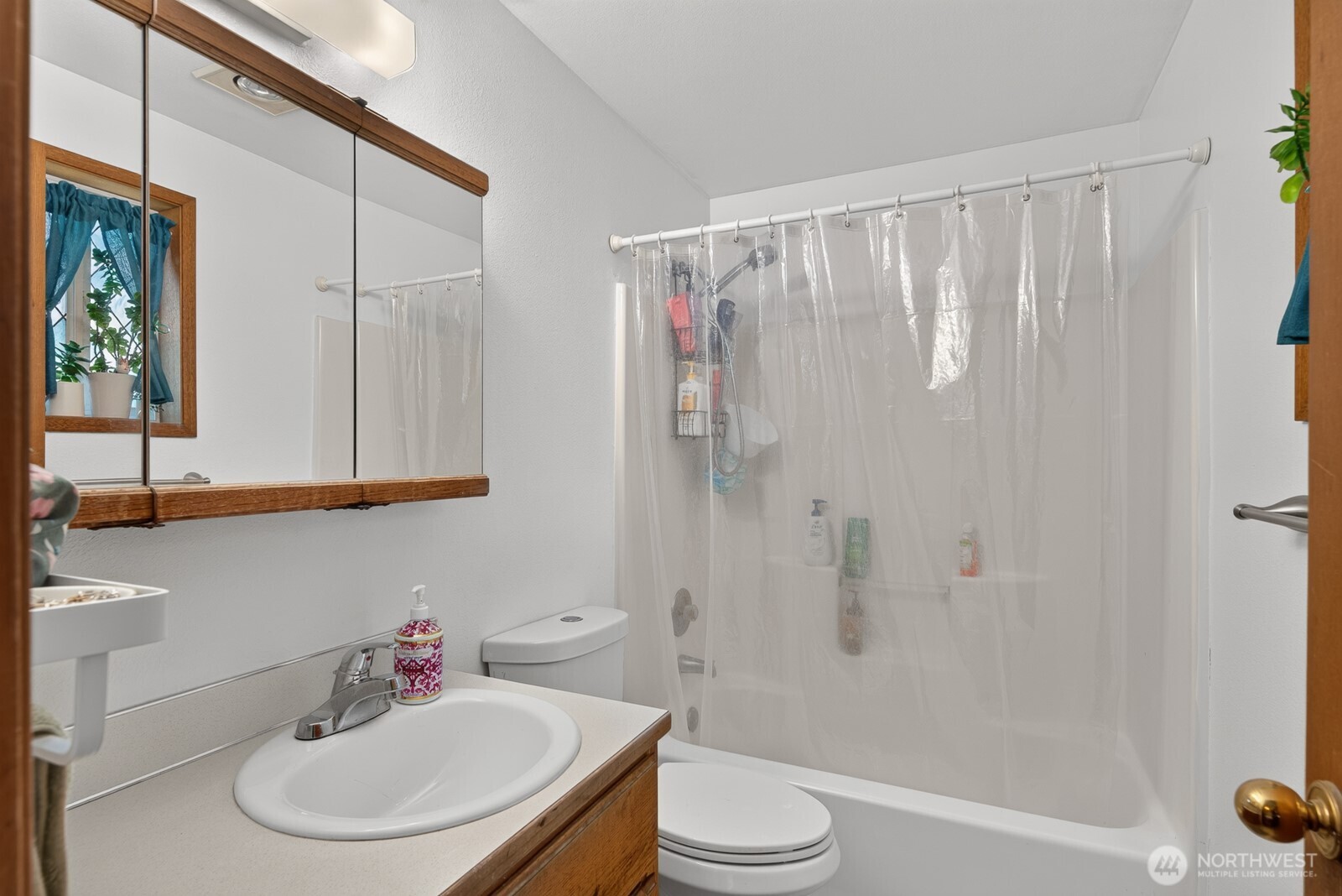 27215 Manor Place Property Photo 16
