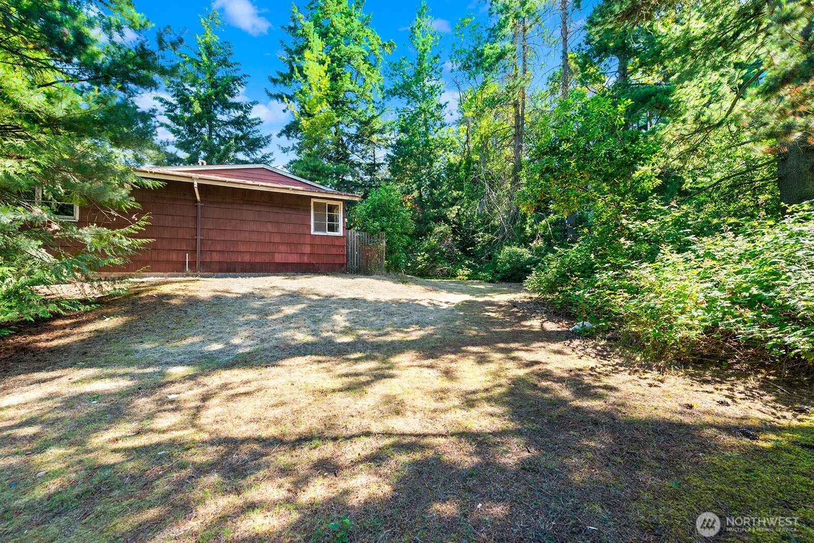 17552 12th Avenue Property Photo 3