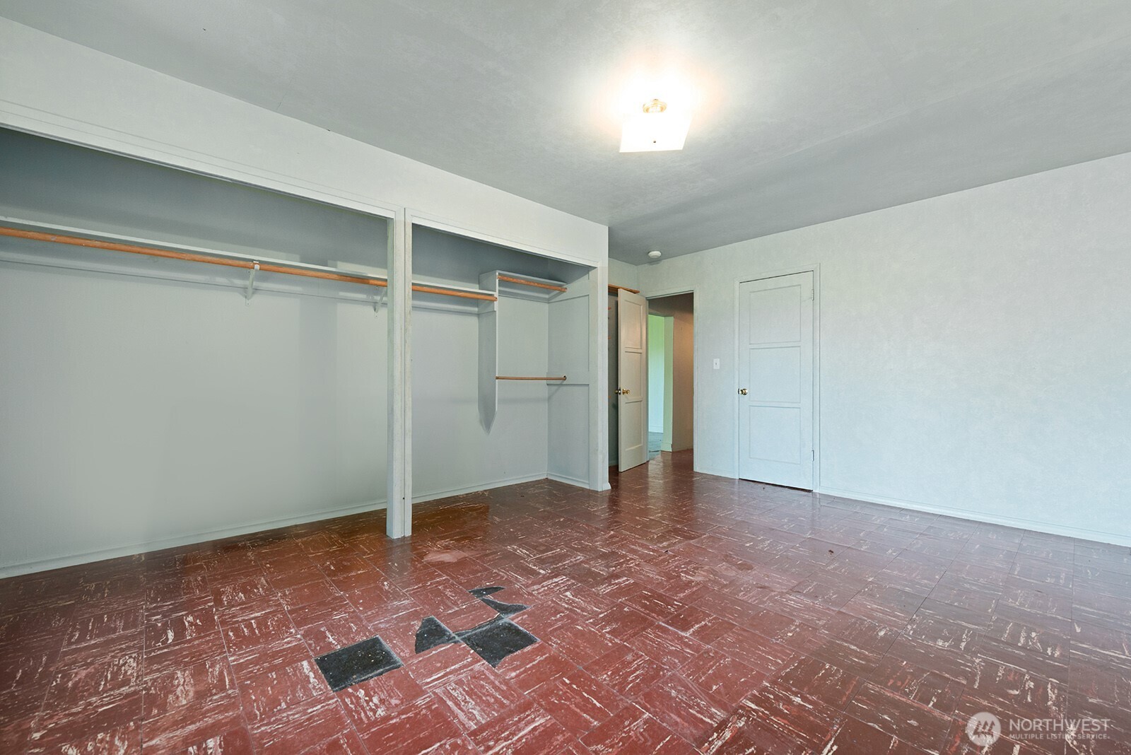 17552 12th Avenue Property Photo 9