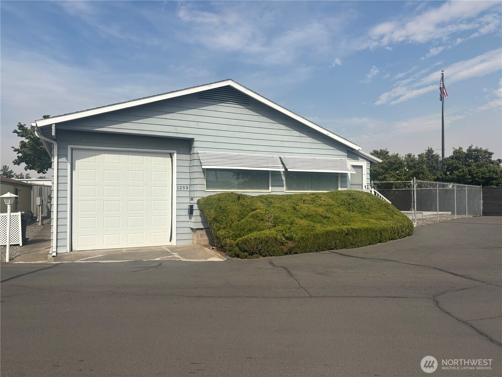 1259 Jones Property Photo 1