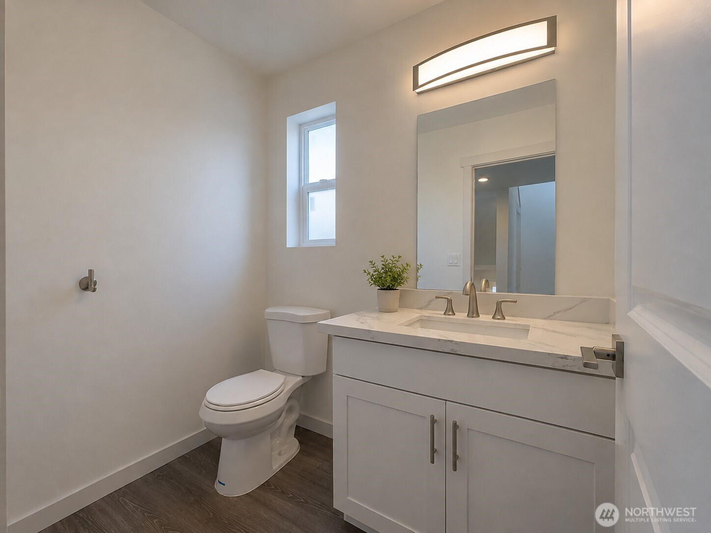 13243 Ambaum Boulevard C Property Photo 13