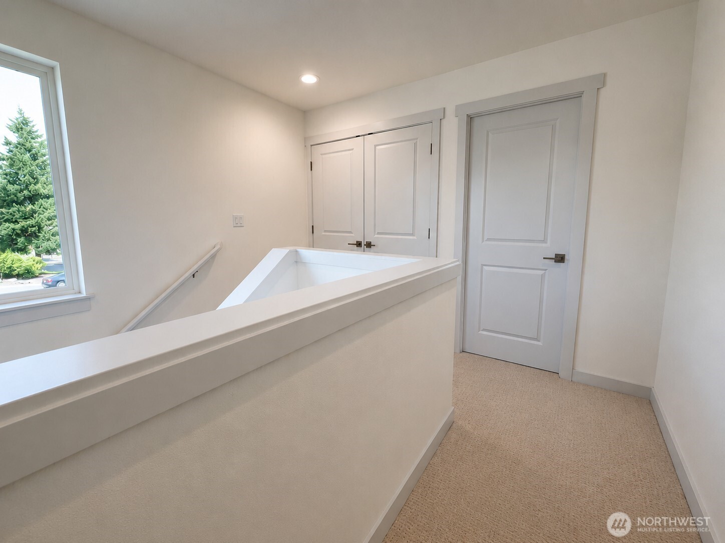 13243 Ambaum Boulevard C Property Photo 14