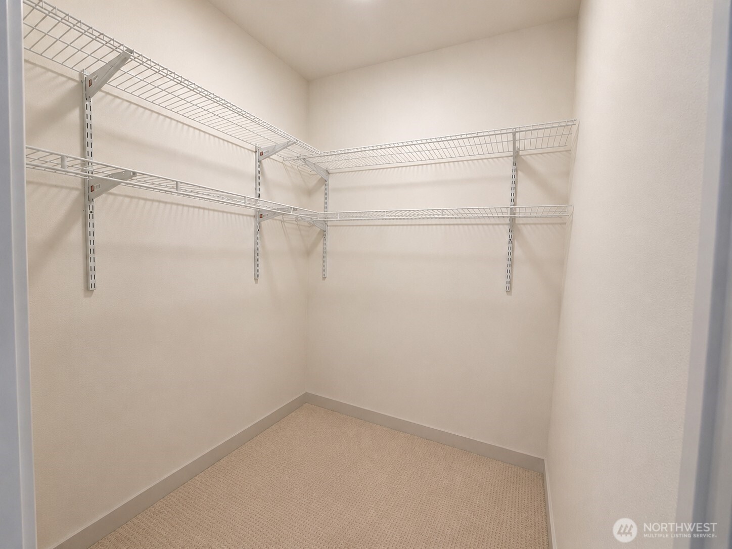 13243 Ambaum Boulevard C Property Photo 15