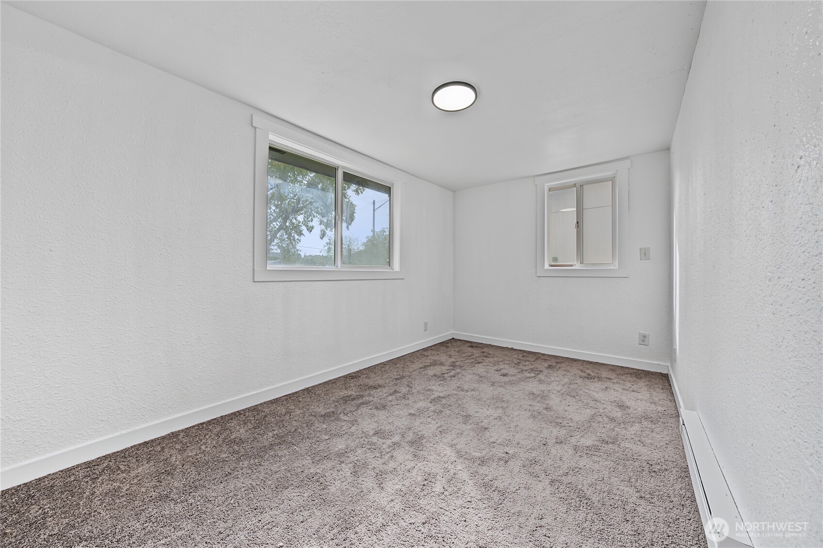 1215 Yakima Street Property Photo 11