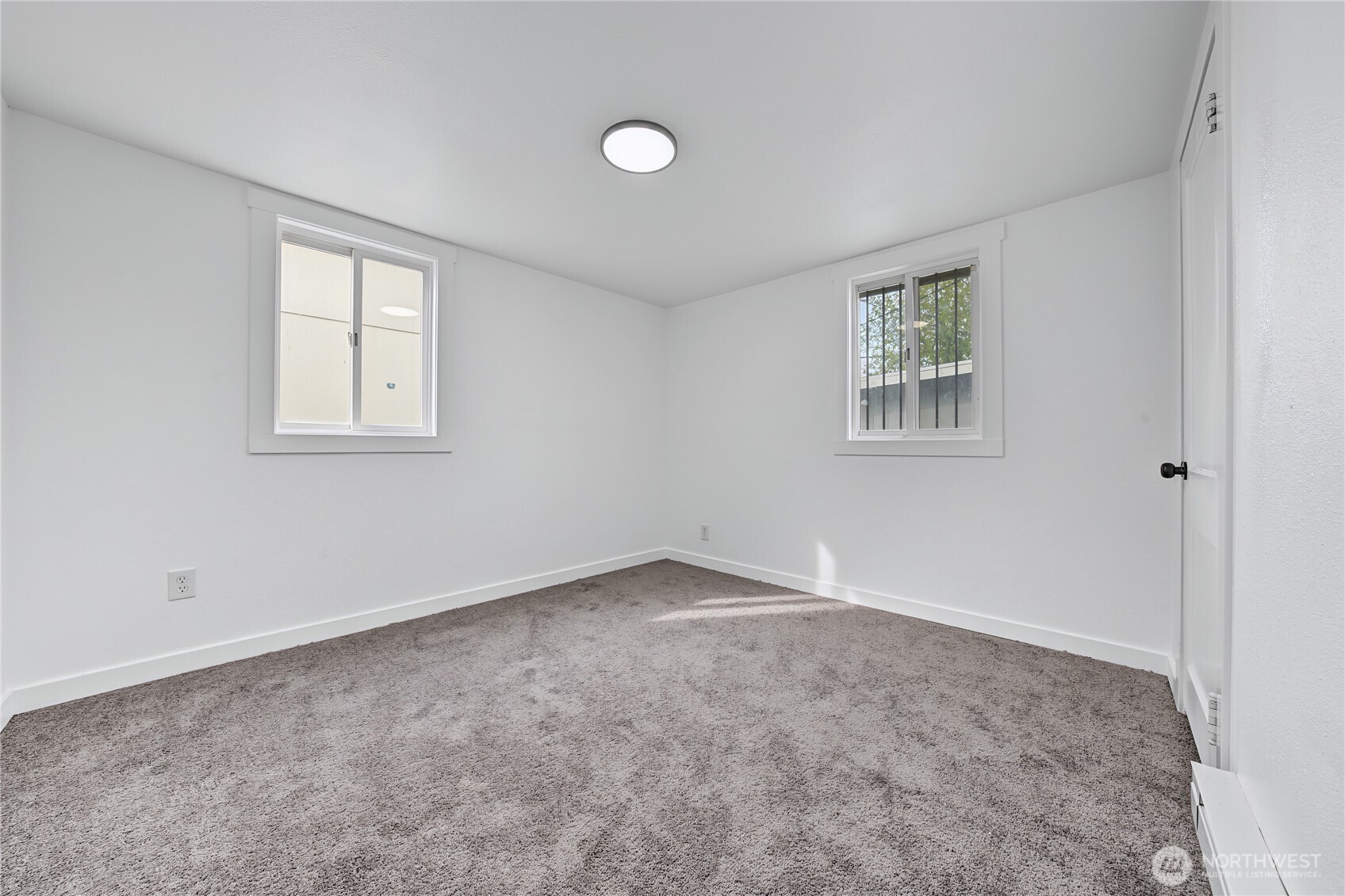1215 Yakima Street Property Photo 14