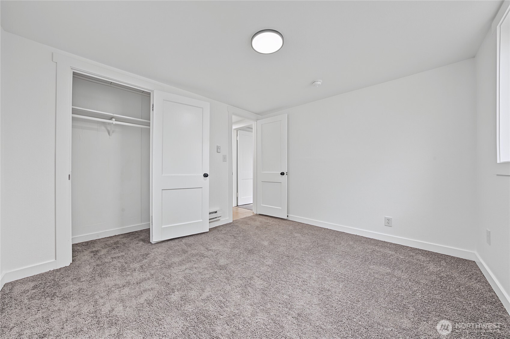 1215 Yakima Street Property Photo 15