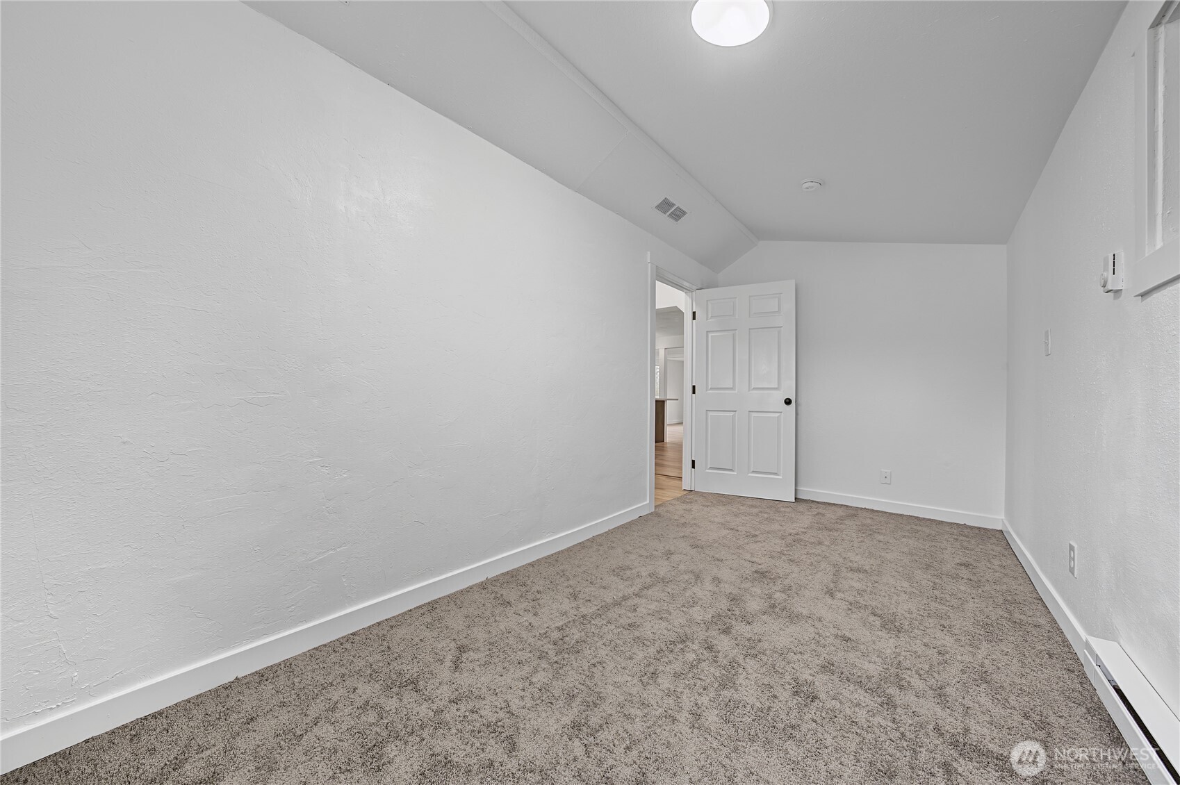 1215 Yakima Street Property Photo 17