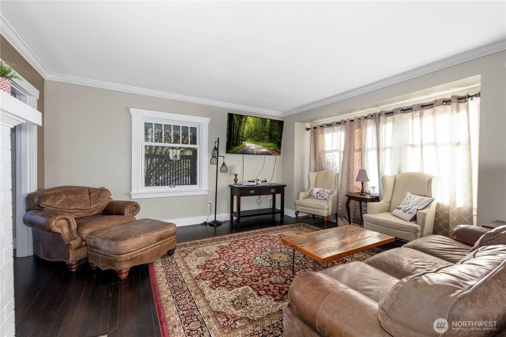1415 N Steele Street Property Photo 4