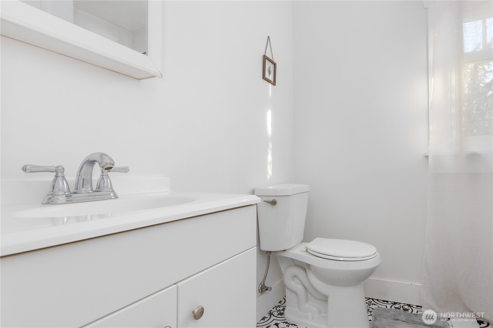 1415 N Steele Street Property Photo 13