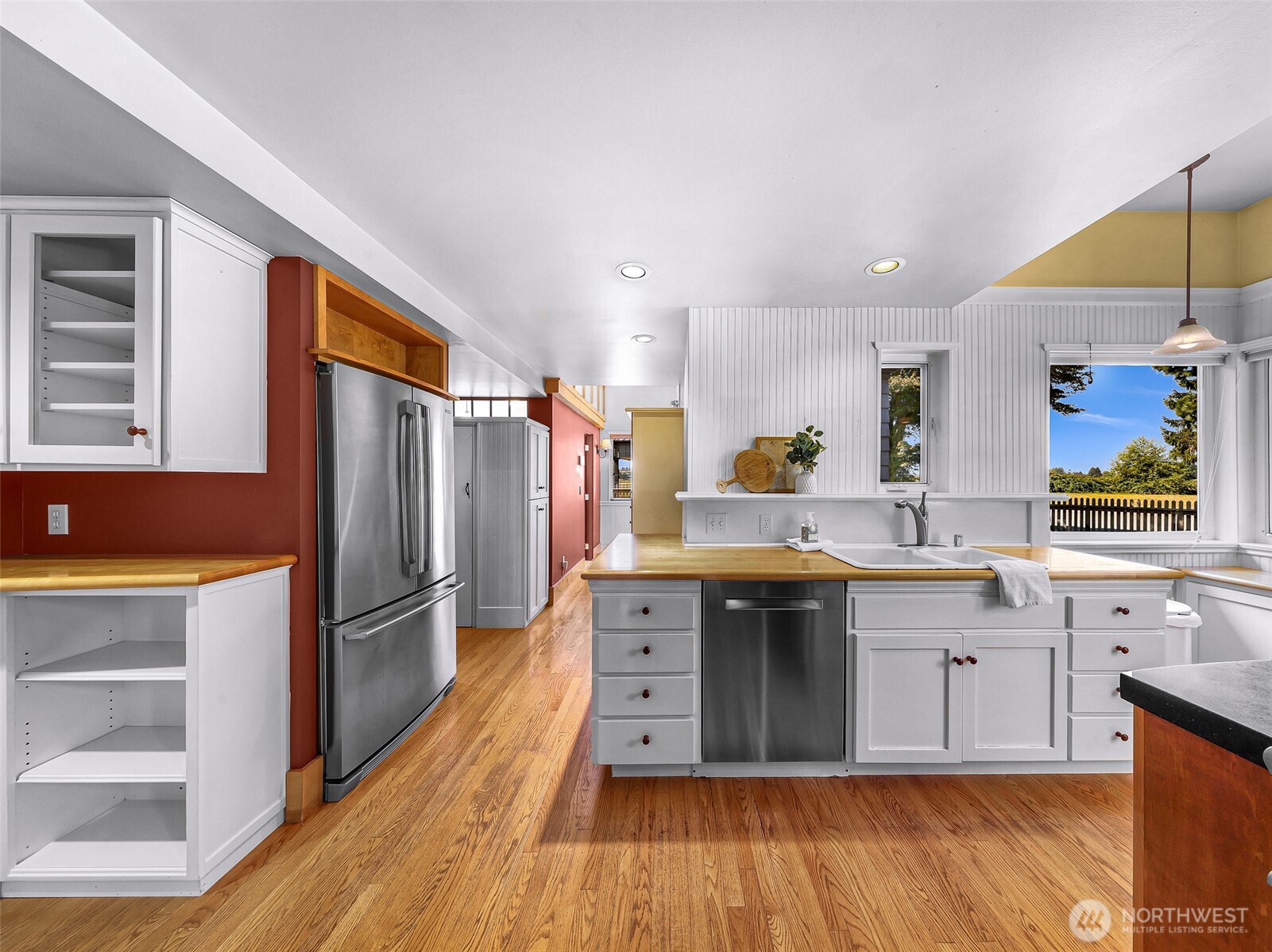 5836 Chuckanut Drive Property Photo 12