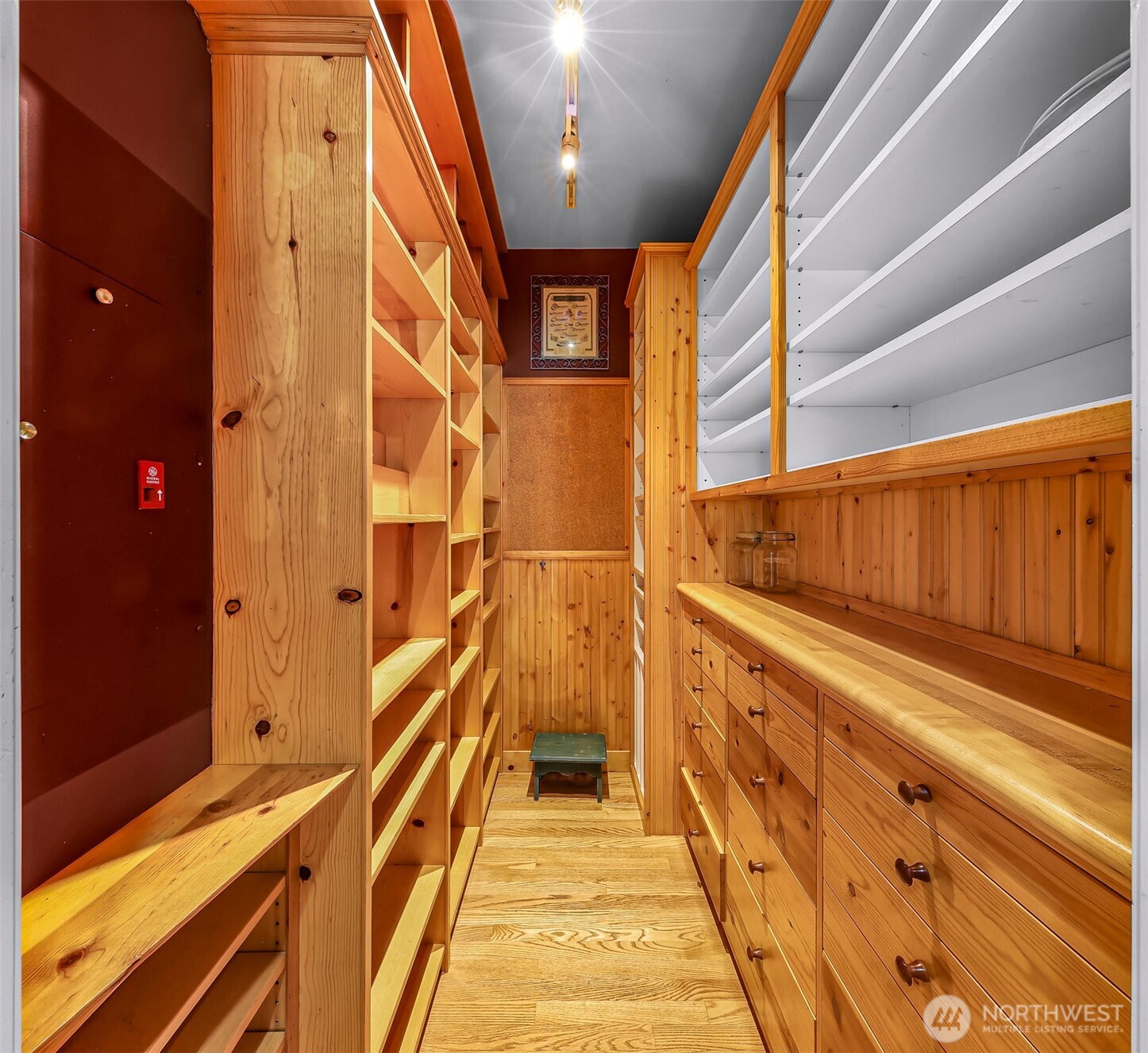 5836 Chuckanut Drive Property Photo 14