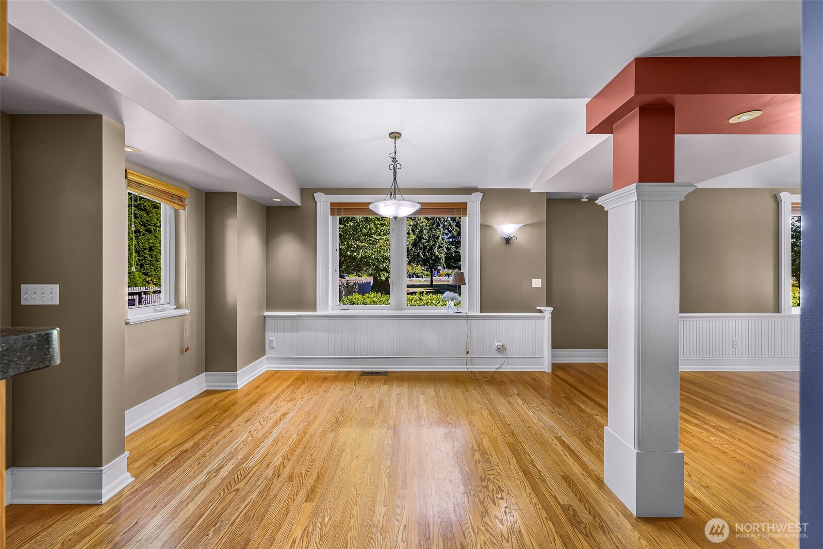 5836 Chuckanut Drive Property Photo 15