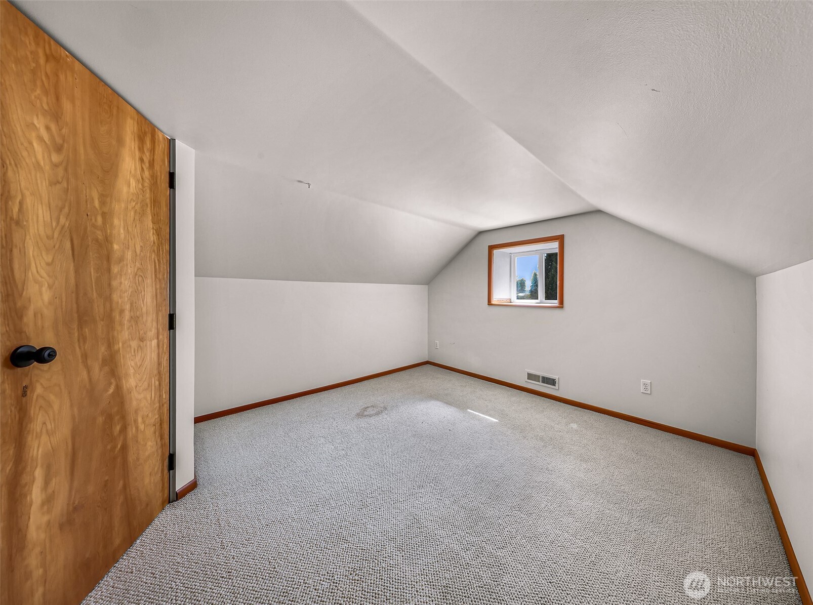 5836 Chuckanut Drive Property Photo 28