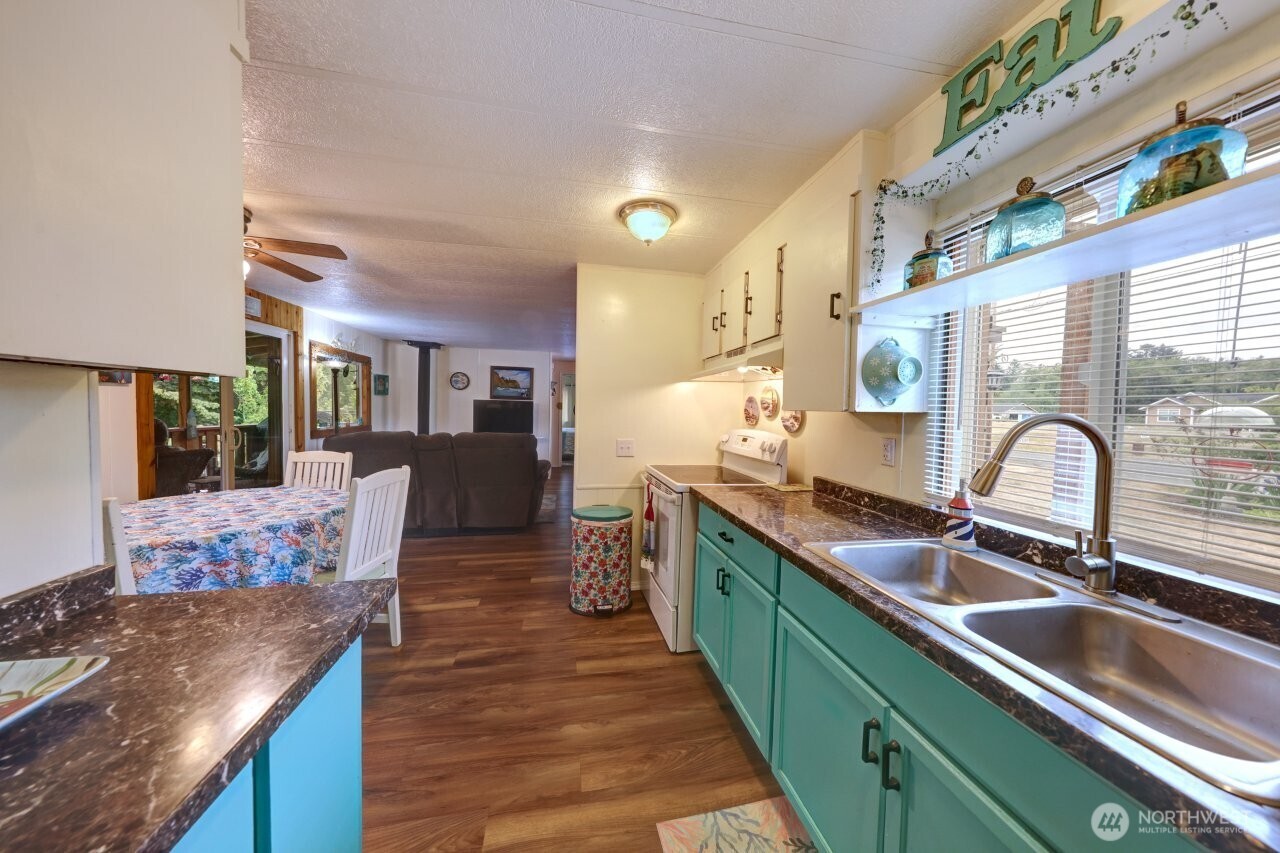 13112 Sandridge Road Property Photo 10