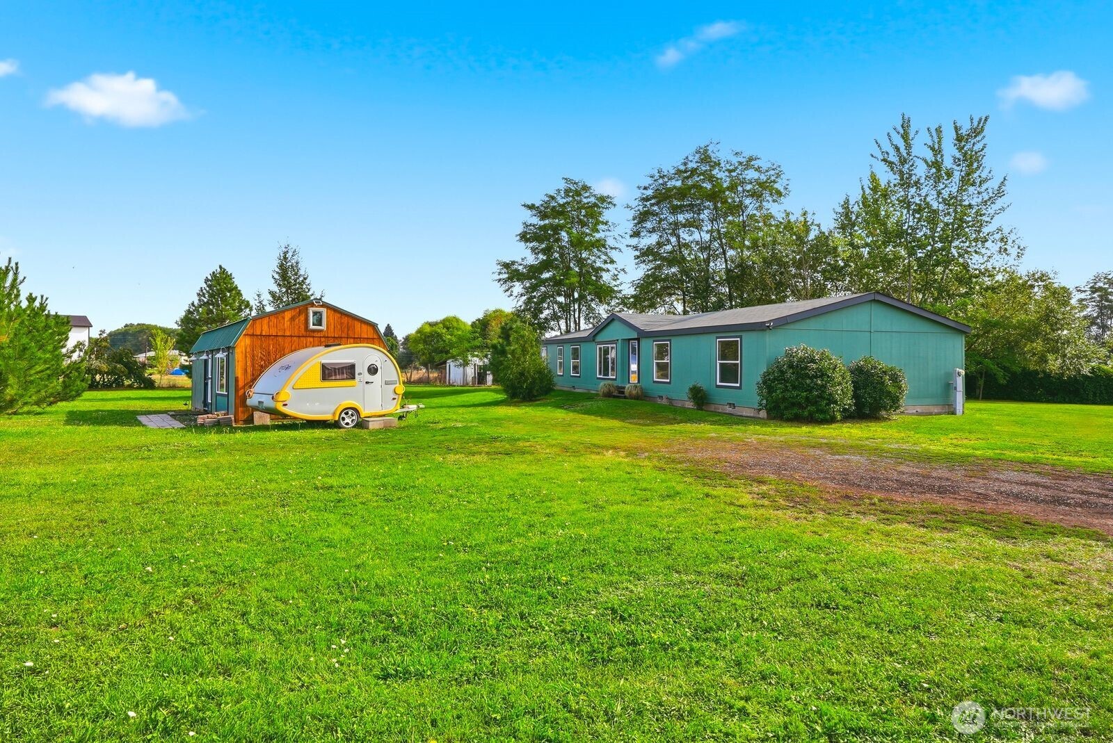 2902 S 90th Avenue