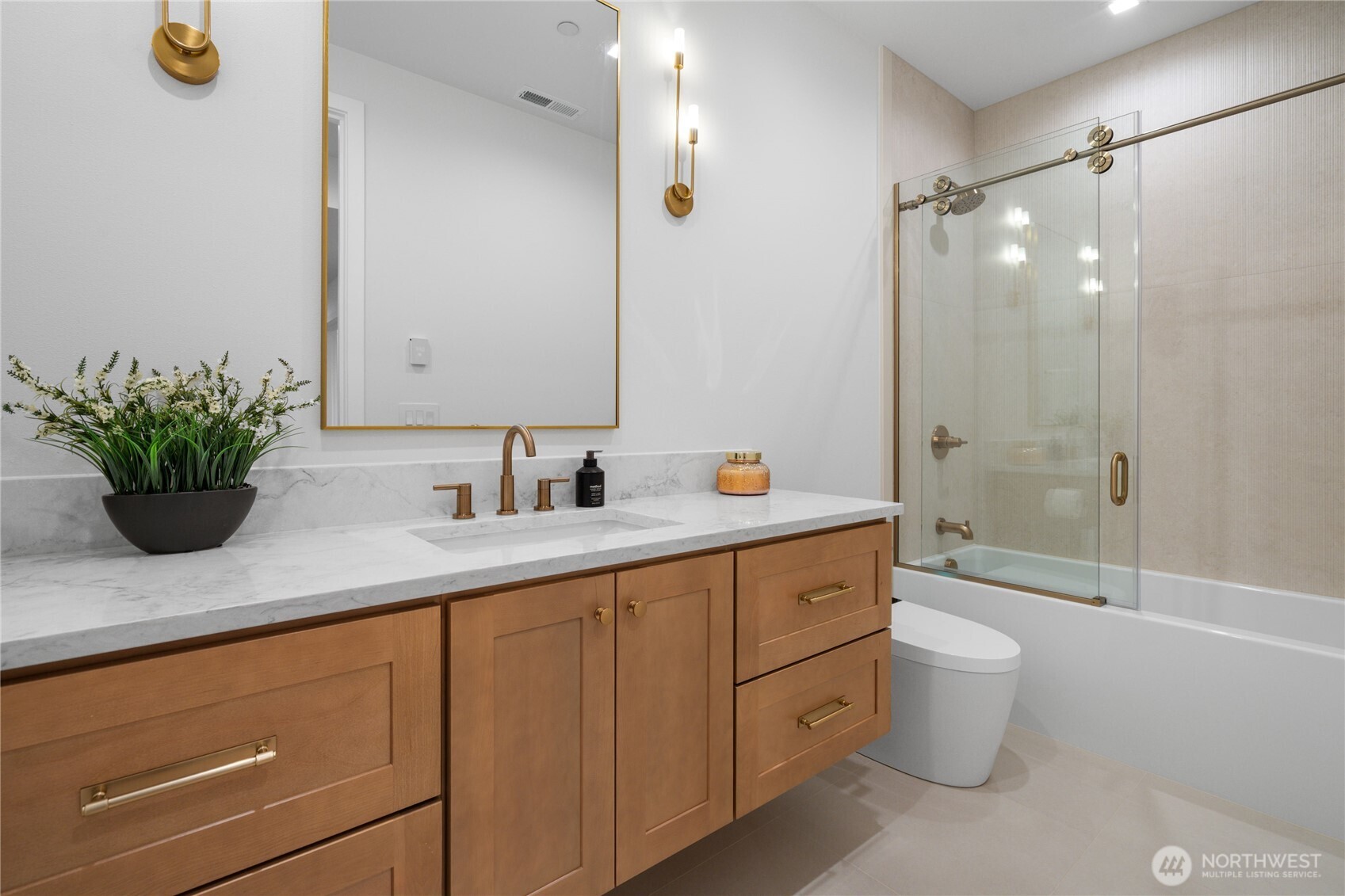 18315 Majestic Ridge Lane Property Photo 29