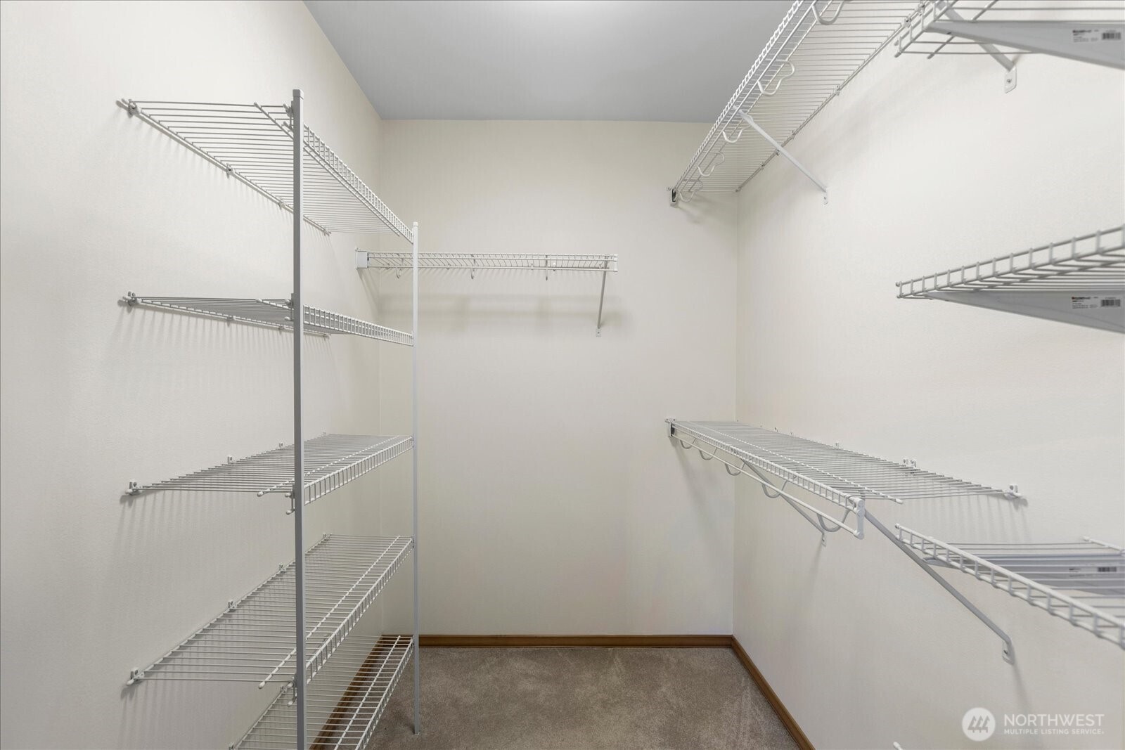 801 Darwins Way Property Photo 13