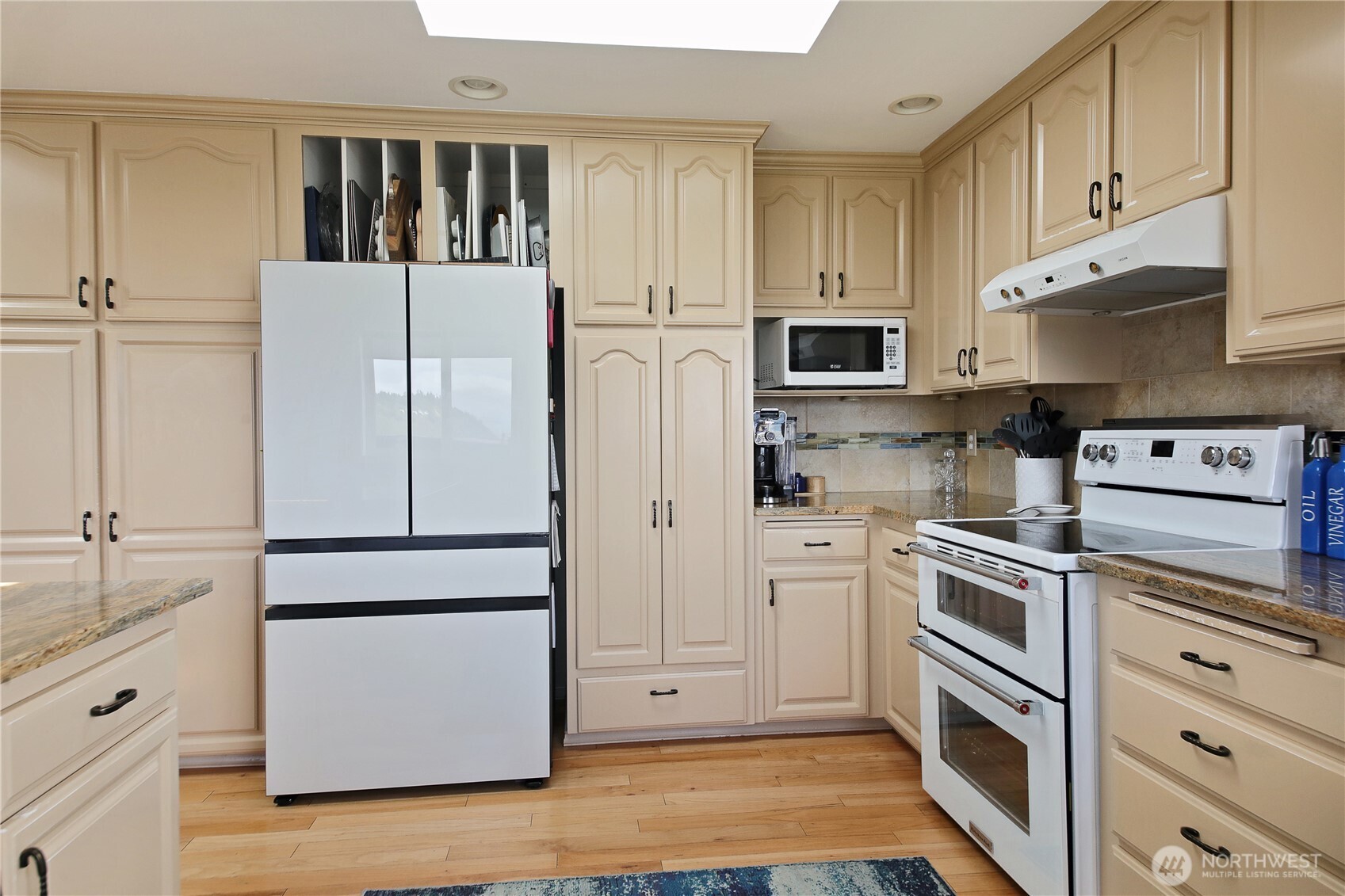 4104 Scatchet View Drive Property Photo 9