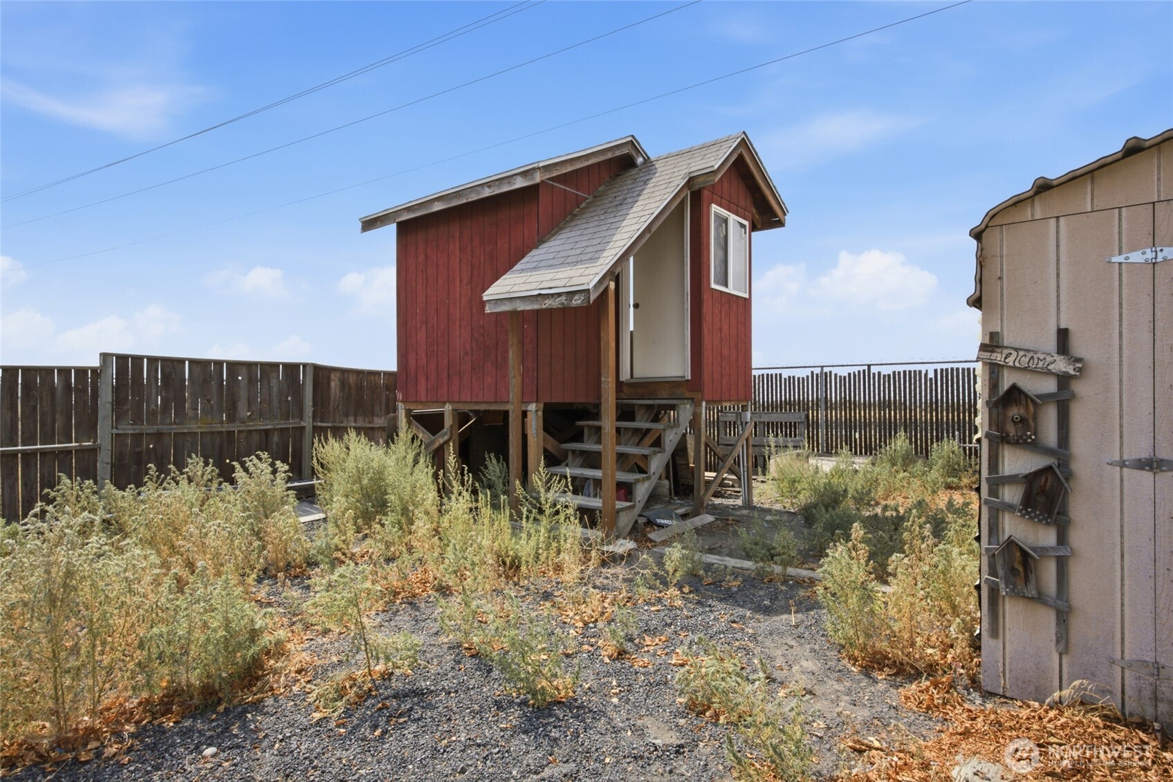 541 Castle Drive Property Photo 10