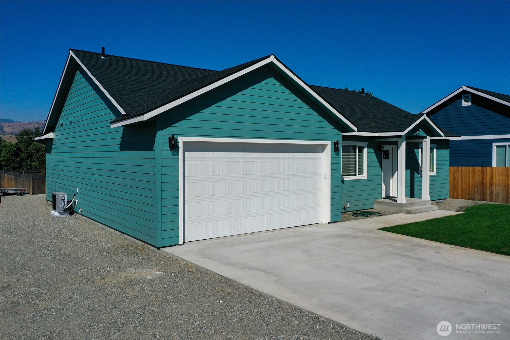 707 Petra Court Property Photo 2