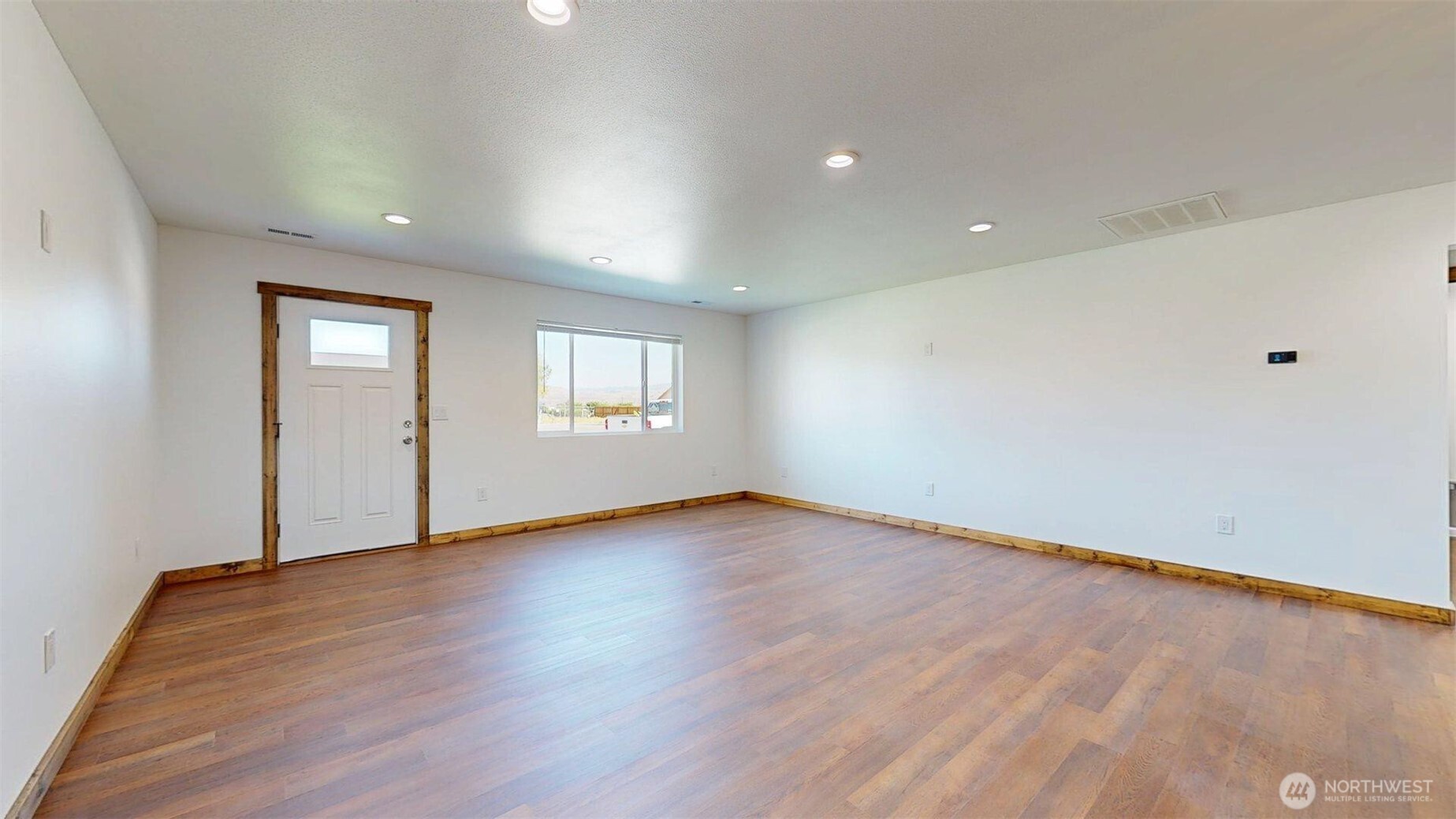 707 Petra Court Property Photo 7