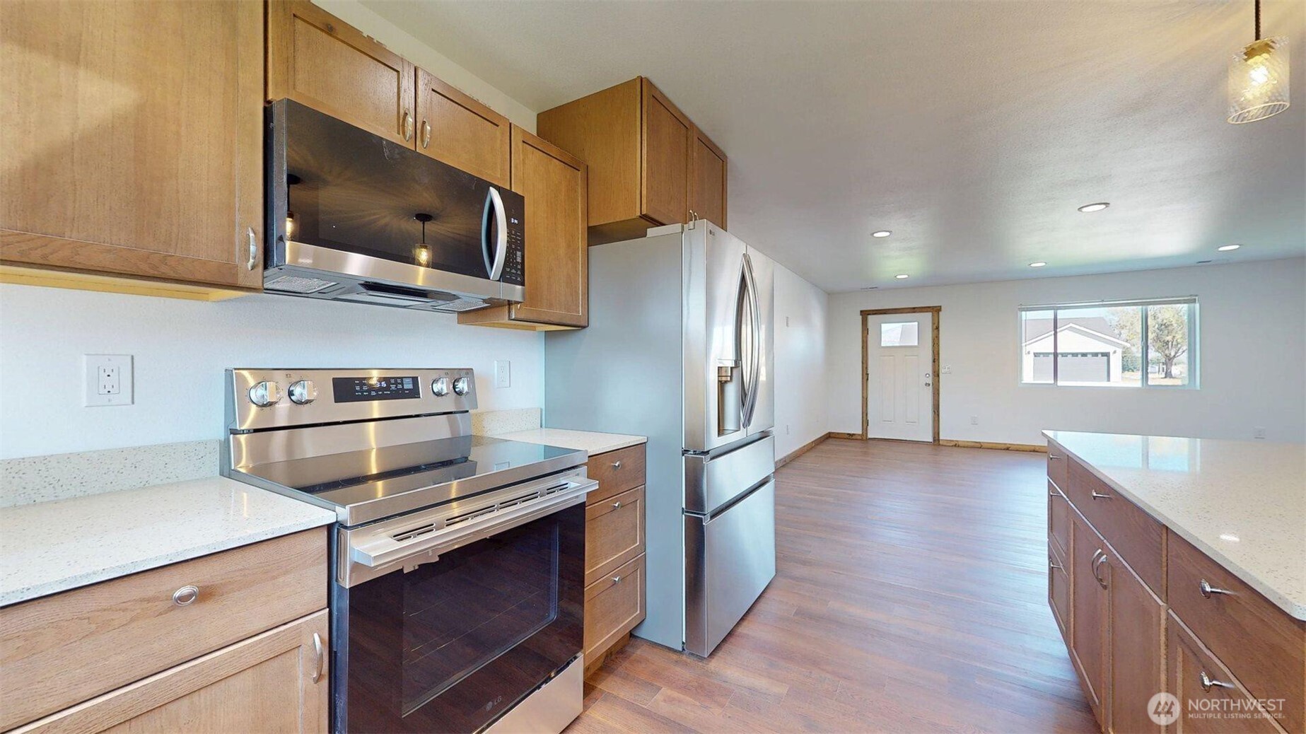 707 Petra Court Property Photo 12