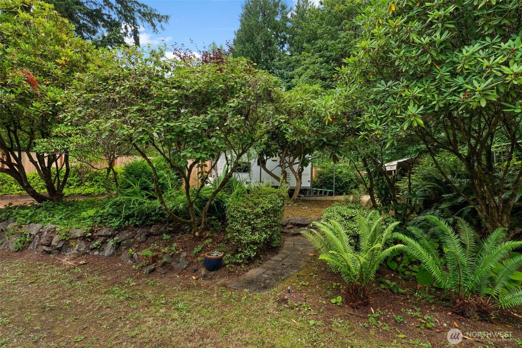 6001 44th Avenue Property Photo 35