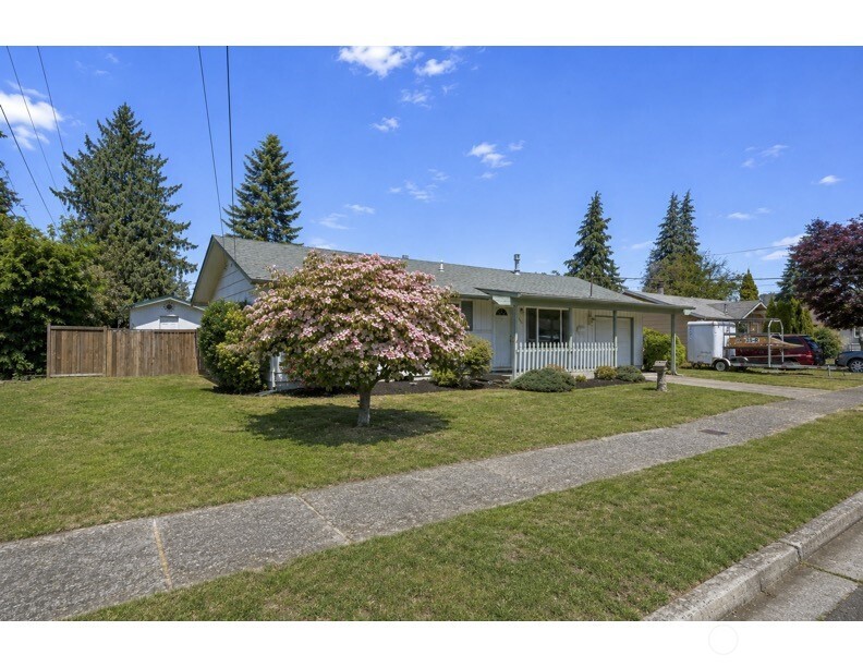 1005 20th Street Property Photo 2