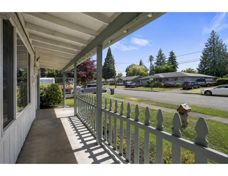 1005 20th Street Property Photo 3