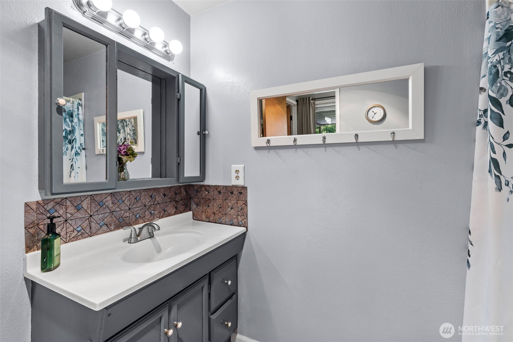 1005 20th Street Property Photo 23