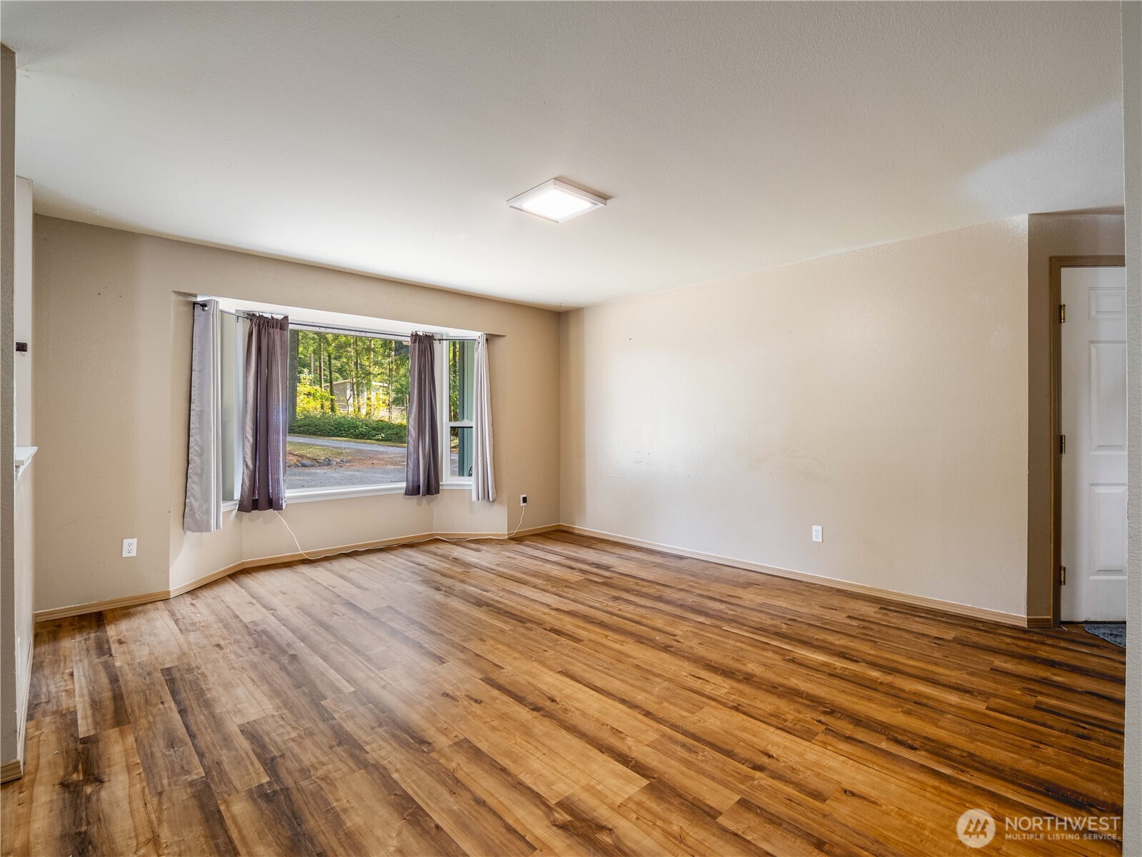 34607 39th Avenue Ct Property Photo 9