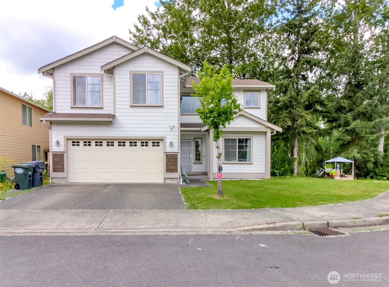 9506 10th Avenue Property Photo 1