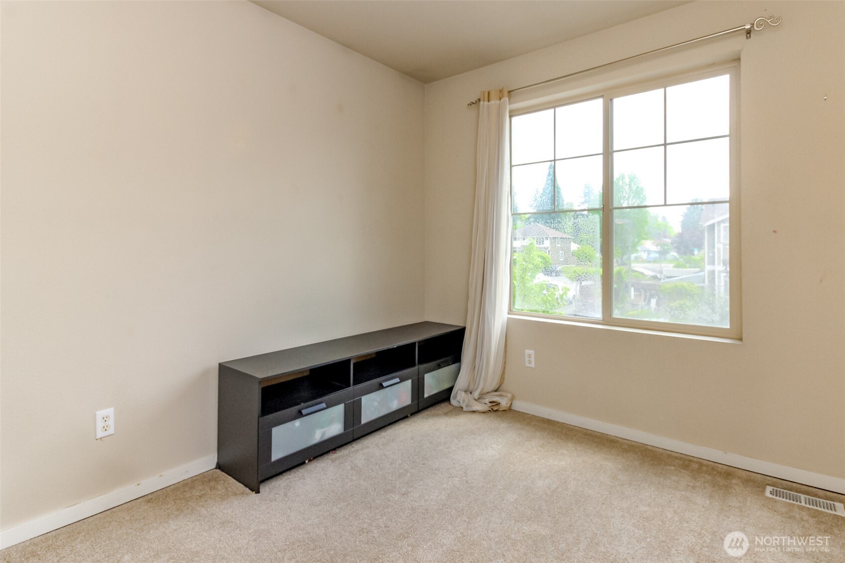 9506 10th Avenue Property Photo 27