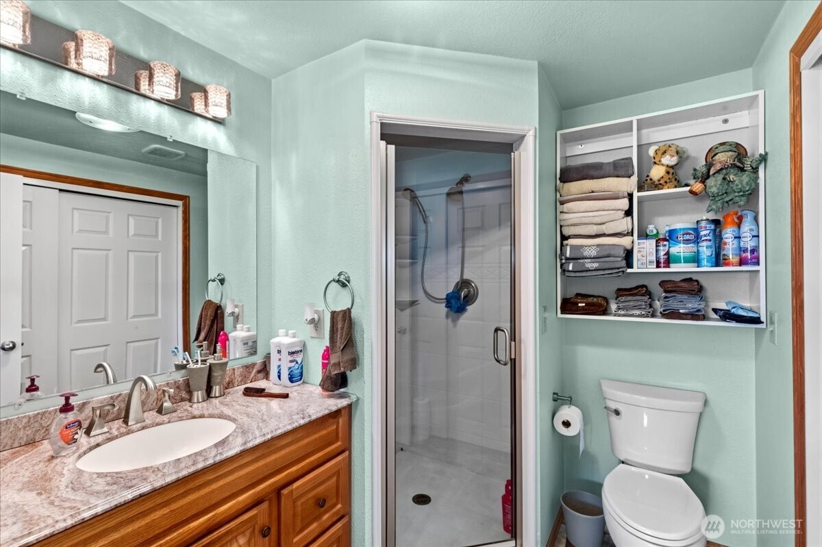 92 Clemans View Road Property Photo 33