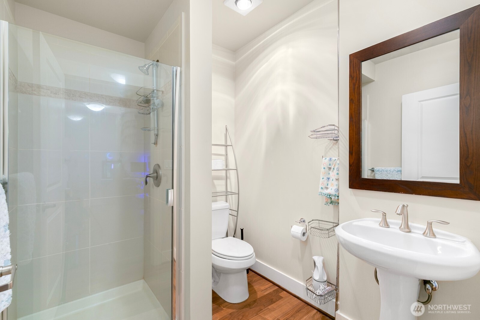 699 John Street 516 Property Photo 15
