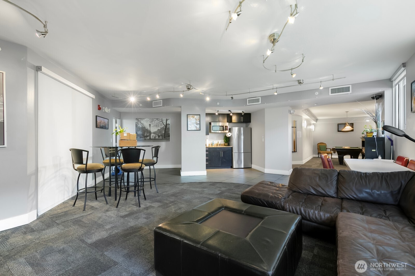 699 John Street 516 Property Photo 20