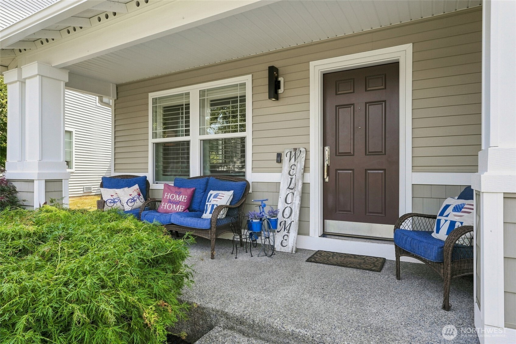 20540 Horizon Way Property Photo 3