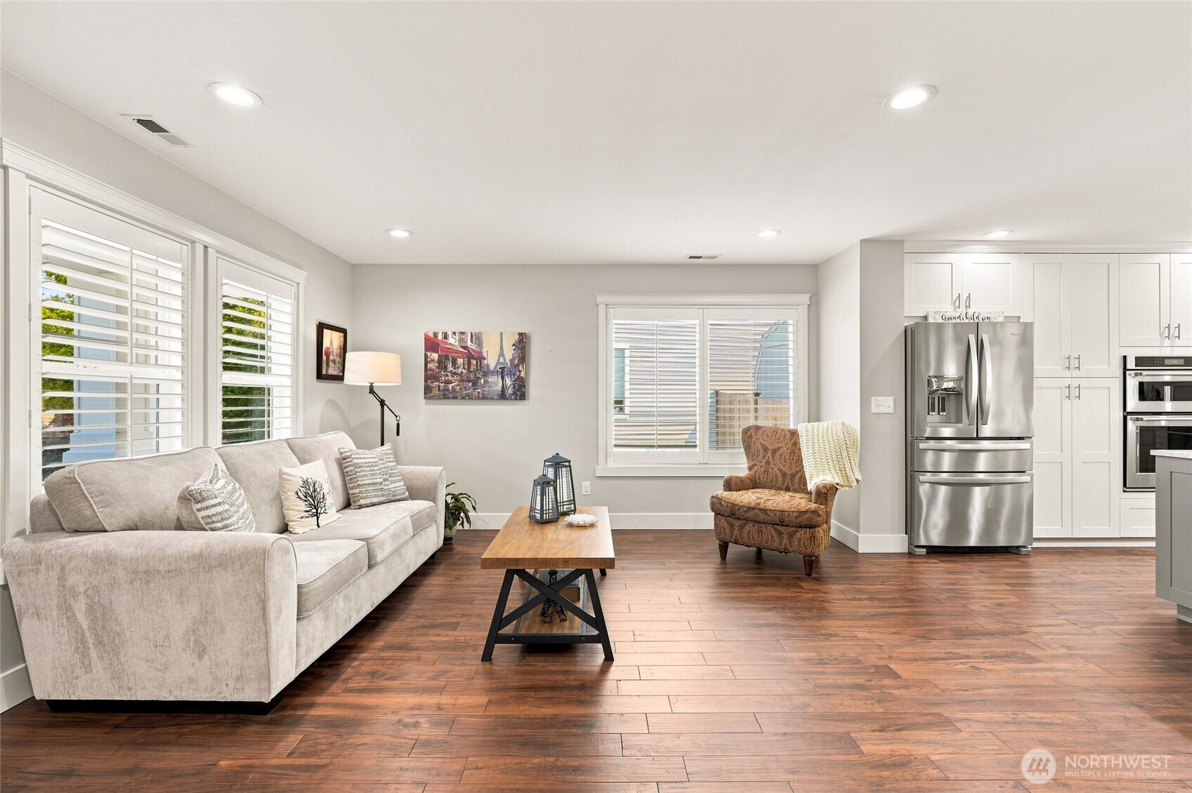 20540 Horizon Way Property Photo 6