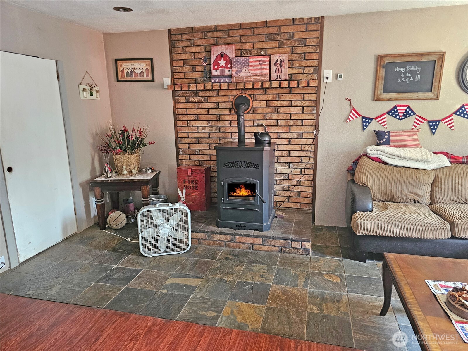 283 Middle Fork Road Property Photo 4