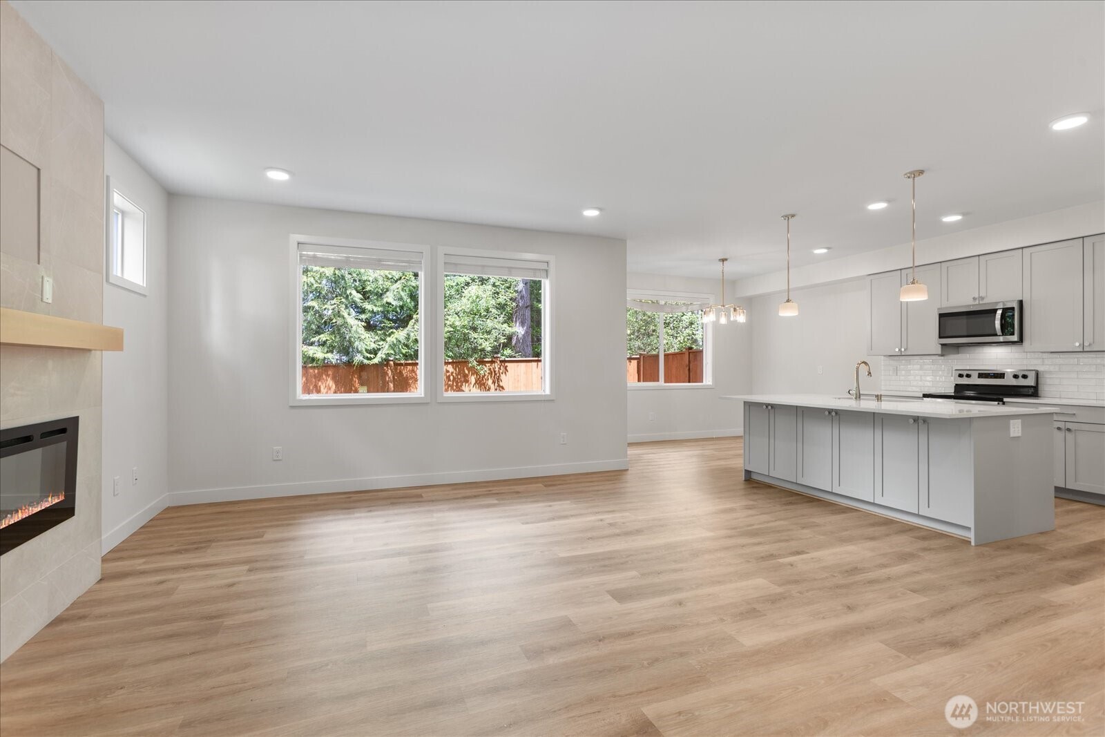 121 171st Place A Property Photo 7