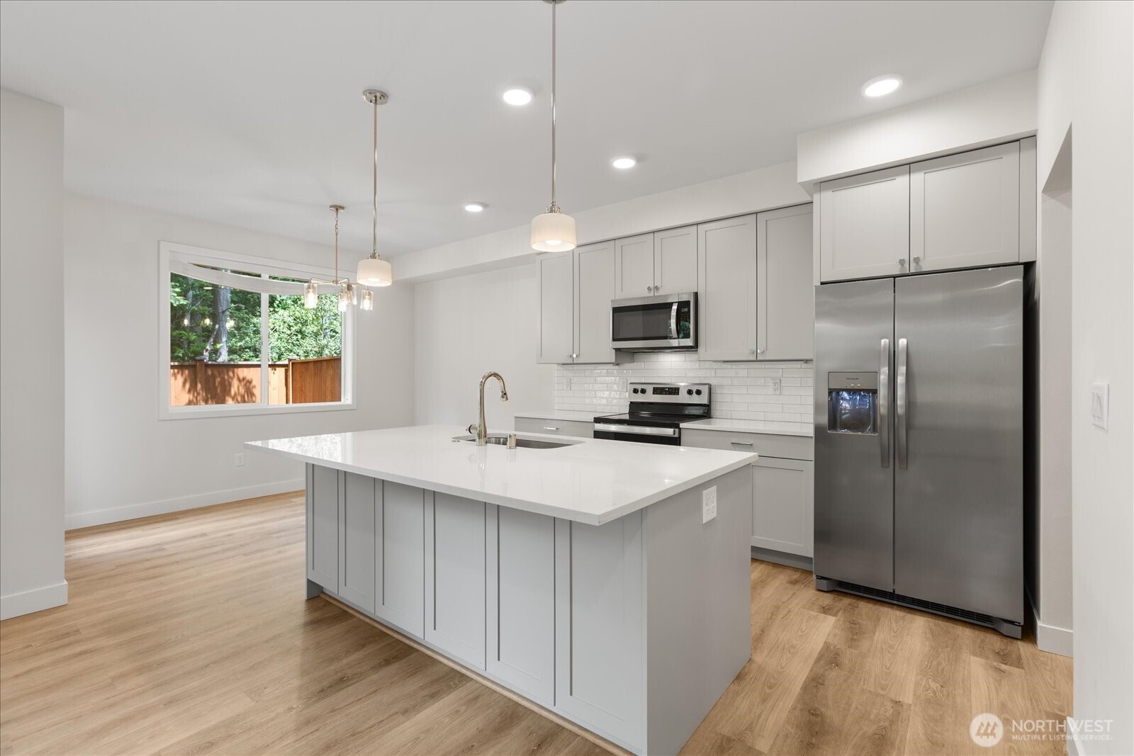 121 171st Place A Property Photo 8
