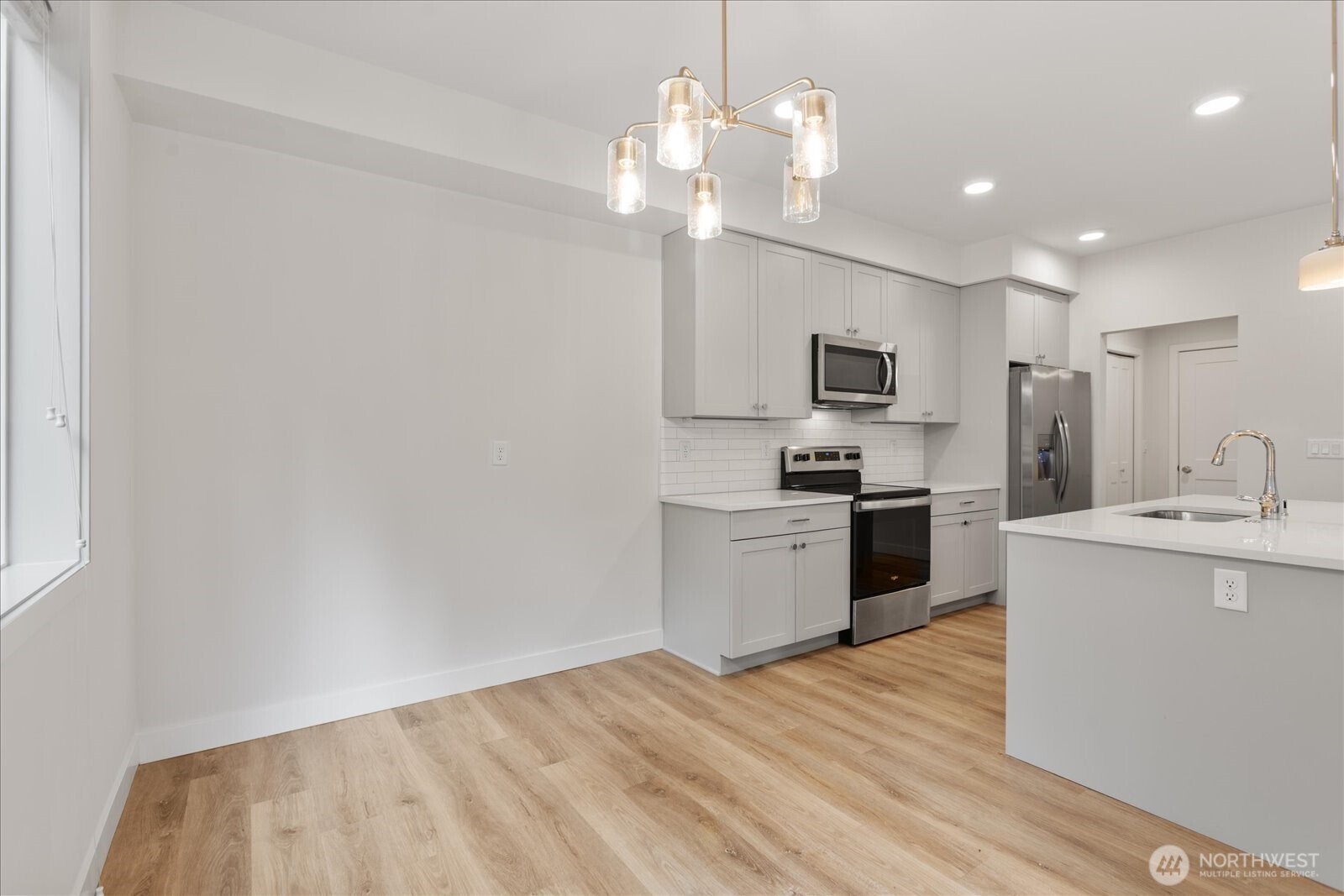 121 171st Place A Property Photo 10