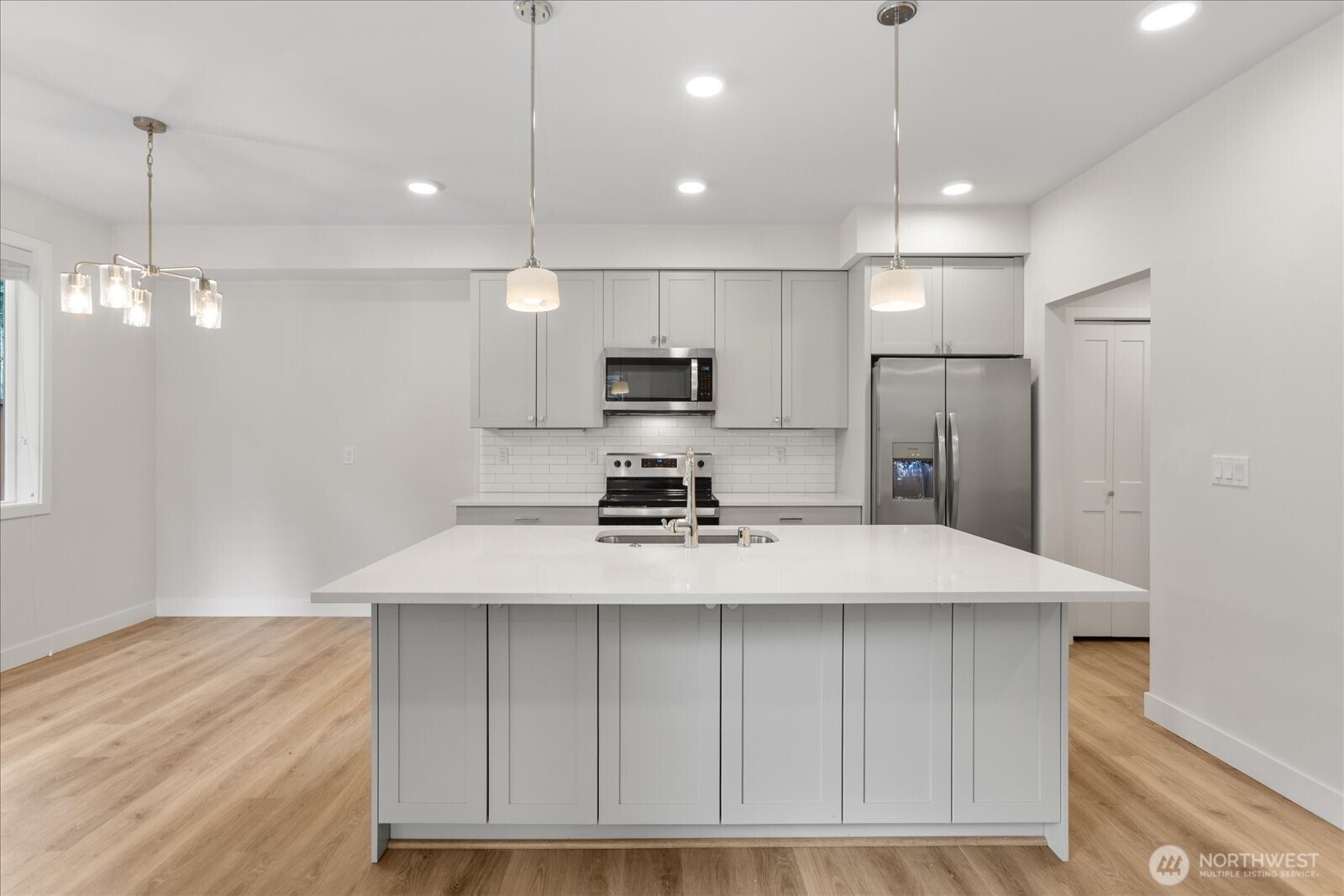121 171st Place A Property Photo 11