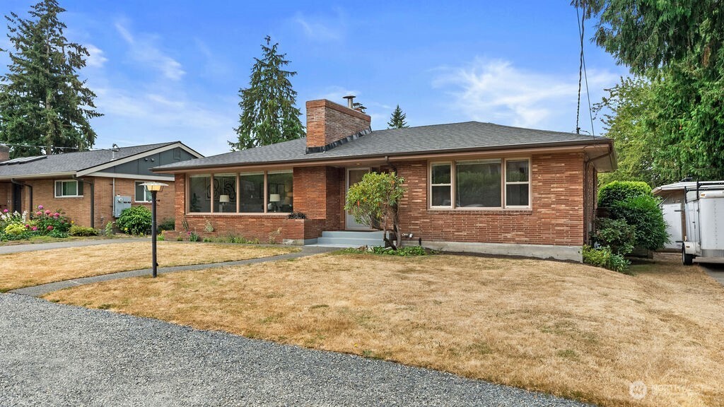 9533 14th Avenue Property Photo 1
